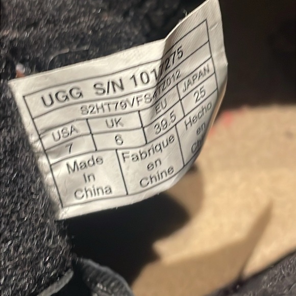 Ugg Olivert waterproof boots mens size 7 - Picture 5 of 7